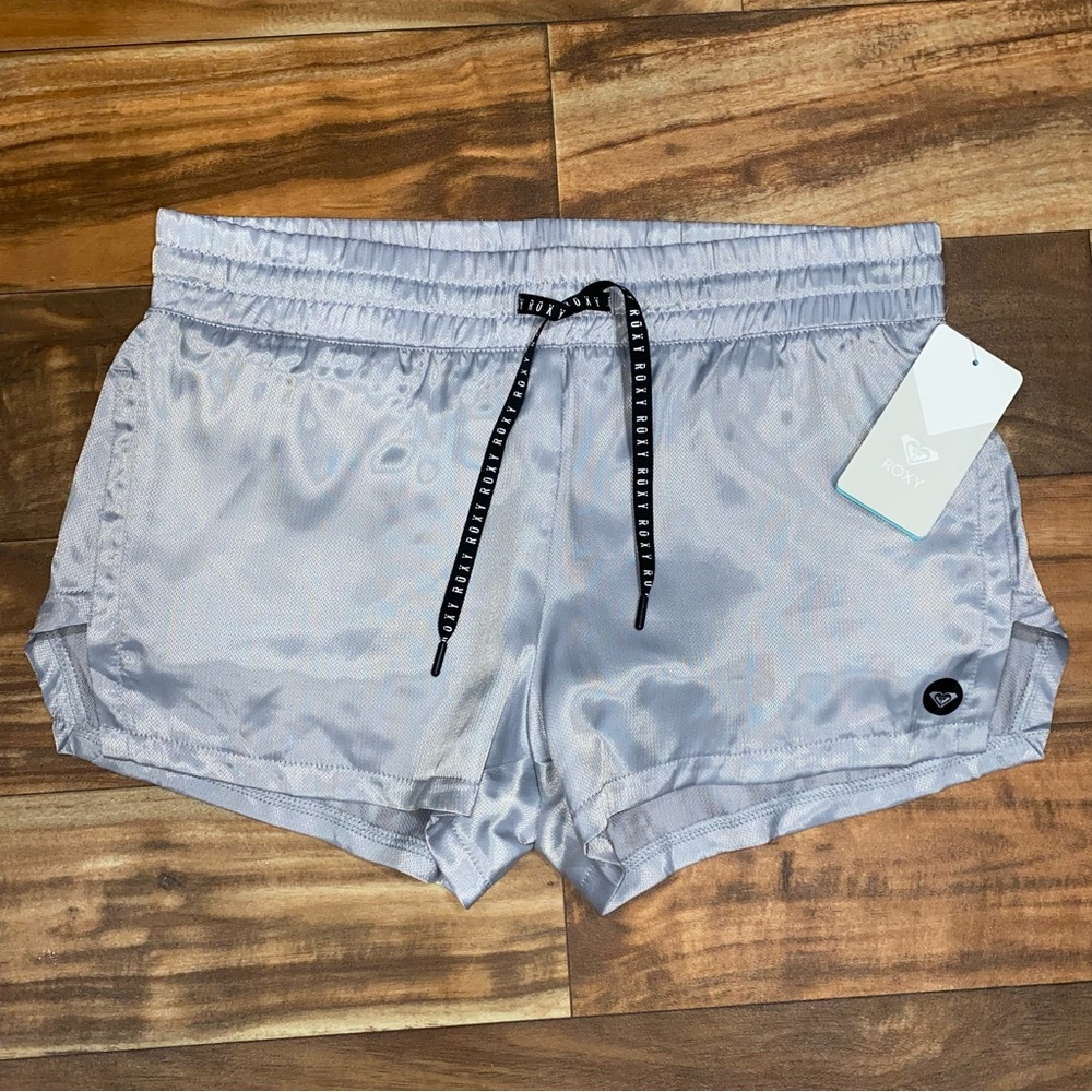 Roxy Workout Silver Shorts - Picture 6 of 7